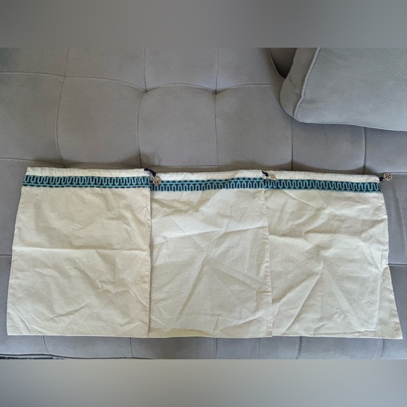 TORY BURCH Dust Bags- (3) - Picture 4 of 6